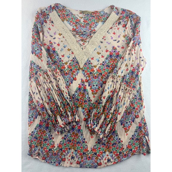 Democracy Tops - Democracy Floral Print Long Sleeve‎ Tunic Top with Crochet Trim Medium